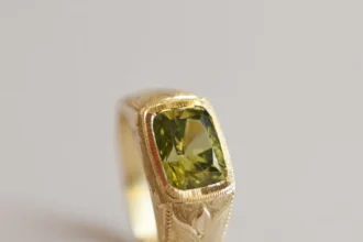 Who Is Kindred Lubeck? Meet the Designer Behind Taylor Swift’s One-of-a-Kind Engagement Ring 29 Kindred Lubeck Taylor Swift’s iconic engagement ring